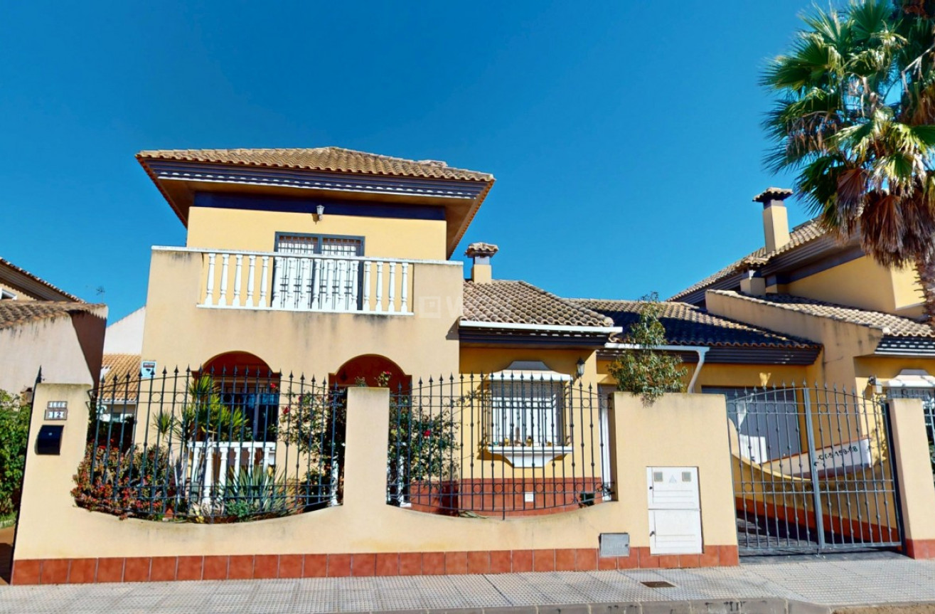 Odsprzedaż - Villa - Los Alcázares - Costa Calida