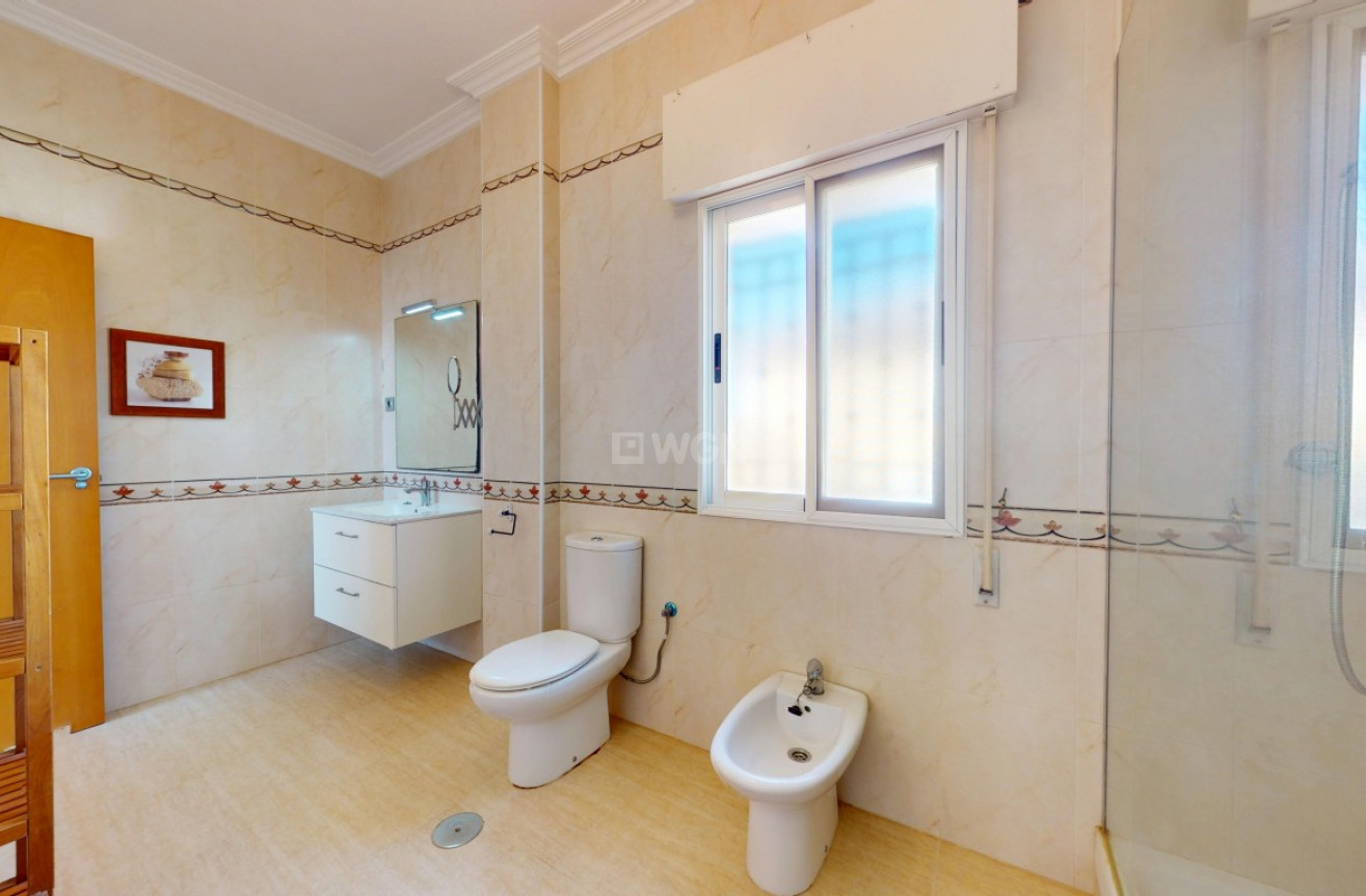 Odsprzedaż - Villa - Los Alcázares - Costa Calida