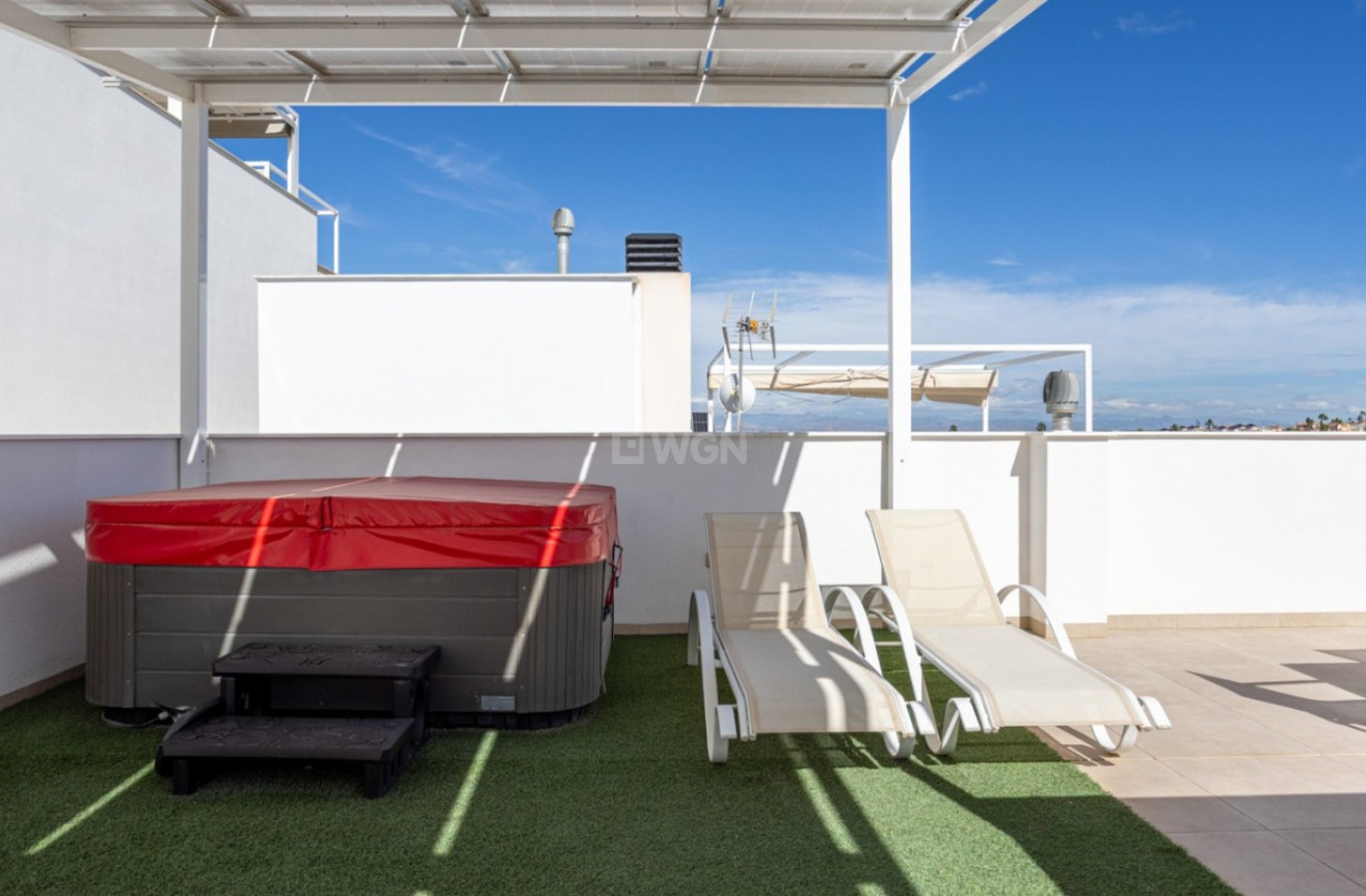 Odsprzedaż - Kamienica - Benijofar - Costa Blanca