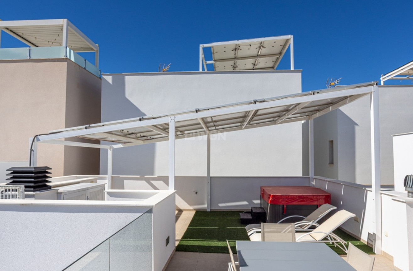 Odsprzedaż - Kamienica - Benijofar - Costa Blanca