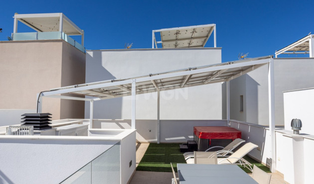 Odsprzedaż - Kamienica - Benijofar - Costa Blanca