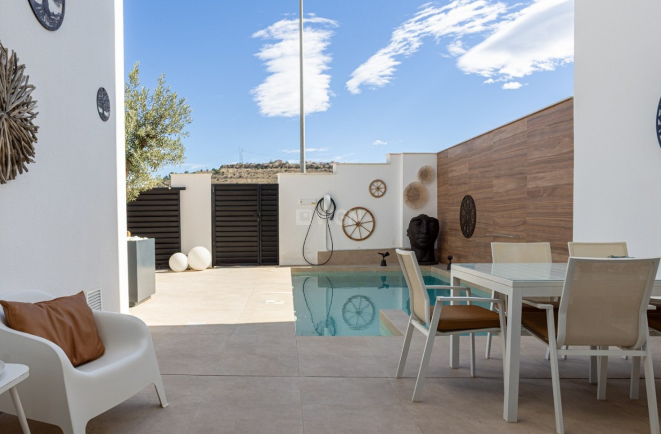 Odsprzedaż - Kamienica - Benijofar - Costa Blanca