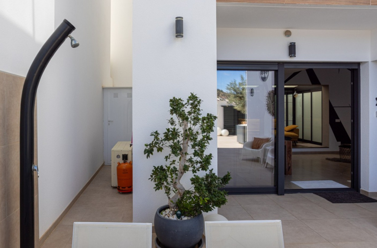 Odsprzedaż - Kamienica - Benijofar - Costa Blanca