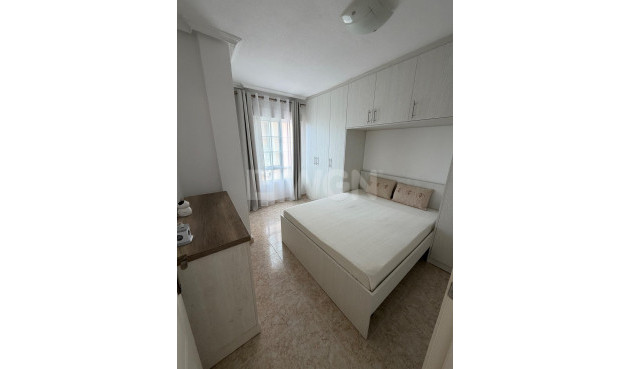 Odsprzedaż - Kamienica - Orihuela Costa - La Zenia