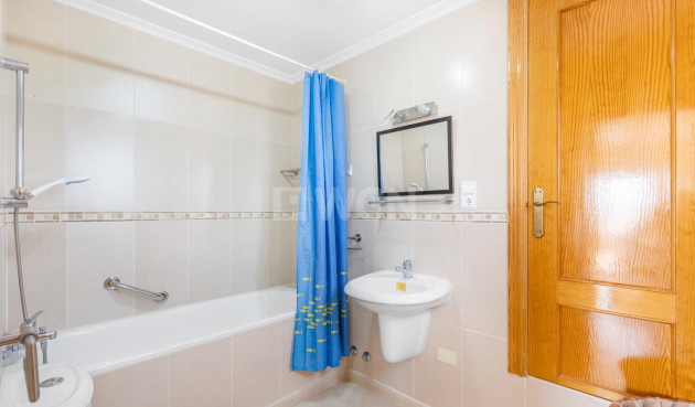 Odsprzedaż - Villa - San Fulgencio - Urb. La Marina