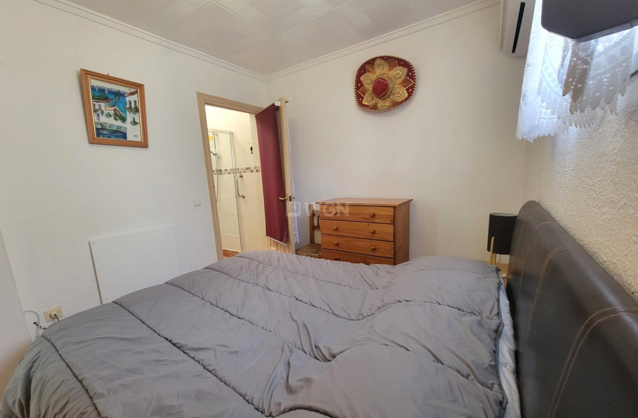 Odsprzedaż - Kamienica - Torrevieja - La Siesta - El Salado - Torreta