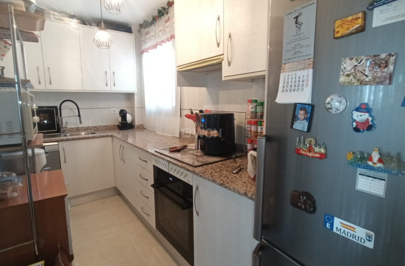 Odsprzedaż - Mieszkanie w bloku - Sucina - Inland