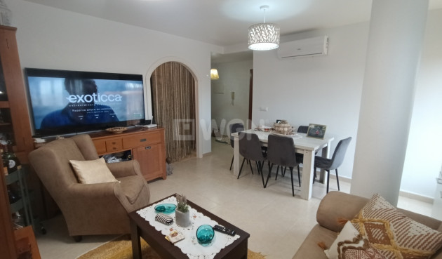 Odsprzedaż - Mieszkanie w bloku - Sucina - Inland