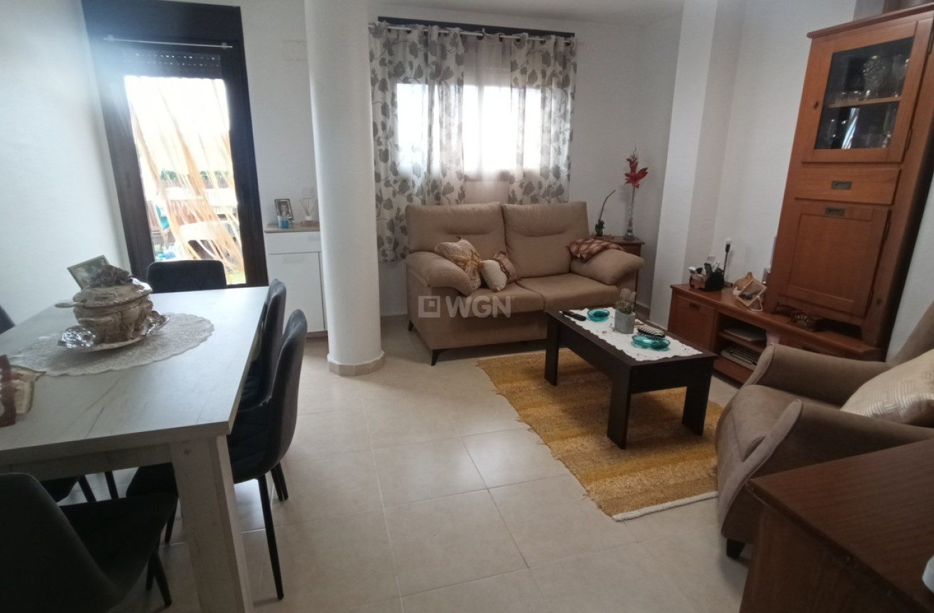 Odsprzedaż - Mieszkanie w bloku - Sucina - Inland