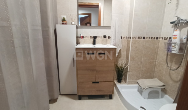 Odsprzedaż - Mieszkanie w bloku - Sucina - Inland