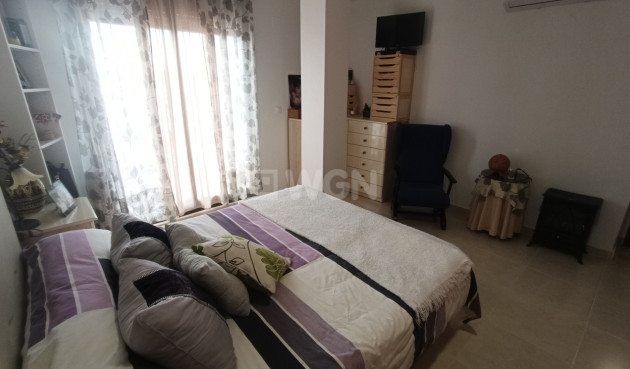 Odsprzedaż - Mieszkanie w bloku - Sucina - Inland