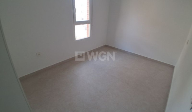 Odsprzedaż - Mieszkanie w bloku - Torrevieja - Costa Blanca