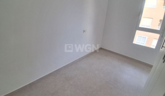 Odsprzedaż - Mieszkanie w bloku - Torrevieja - Costa Blanca