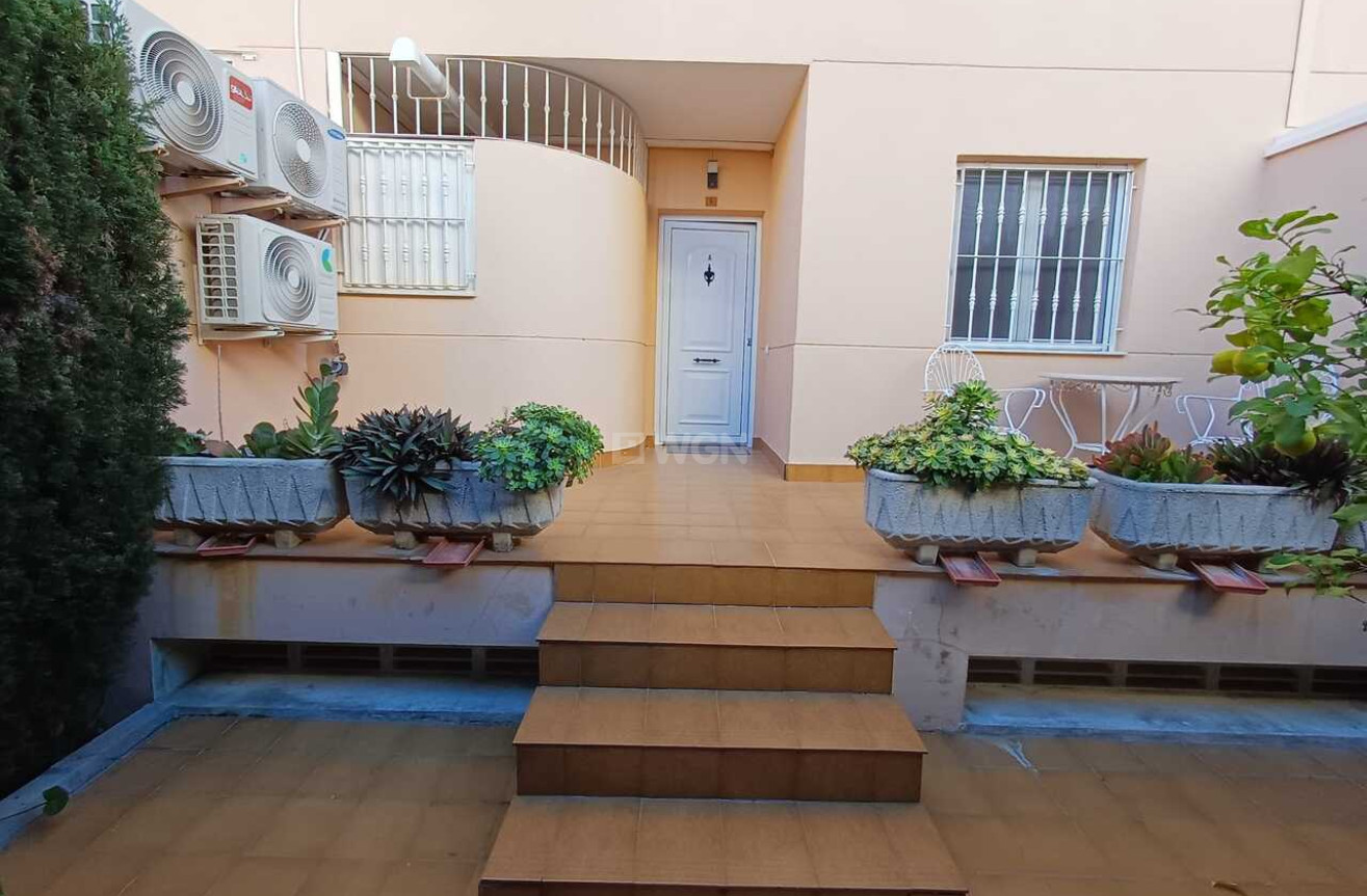 Odsprzedaż - Mieszkanie w bloku - Denia - Costa Blanca