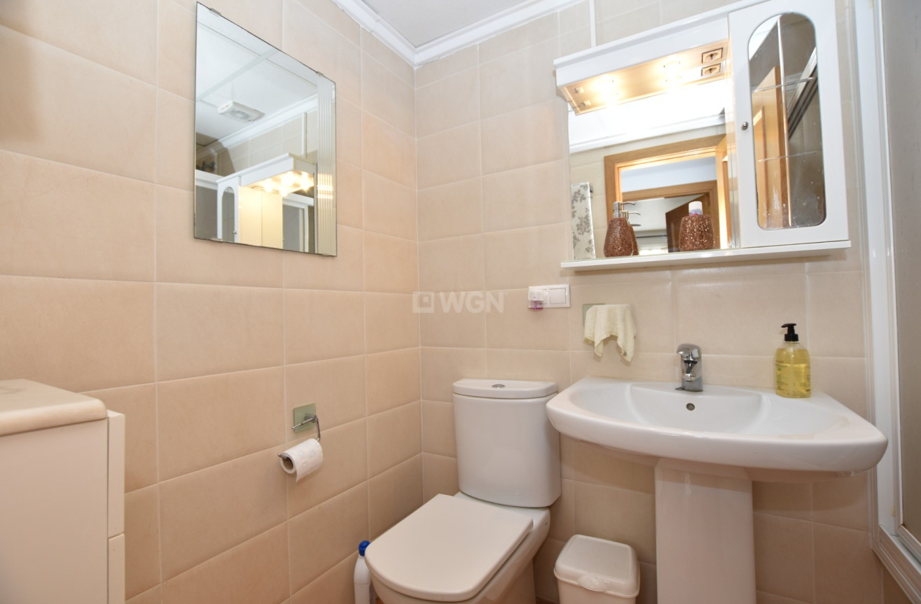 Odsprzedaż - Mieszkanie w bloku - Algorfa - Inland