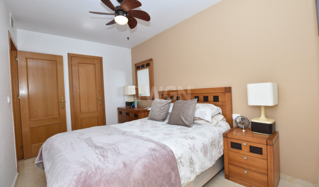 Odsprzedaż - Mieszkanie w bloku - Algorfa - Inland