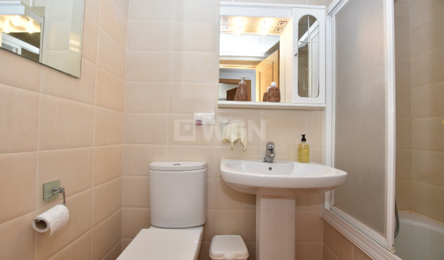 Odsprzedaż - Mieszkanie w bloku - Algorfa - Inland