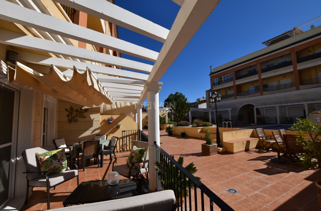 Odsprzedaż - Mieszkanie w bloku - Algorfa - Inland