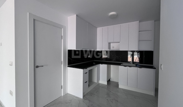 Odsprzedaż - Bungalow - Torrevieja