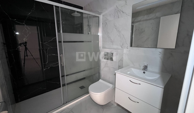 Odsprzedaż - Bungalow - Torrevieja