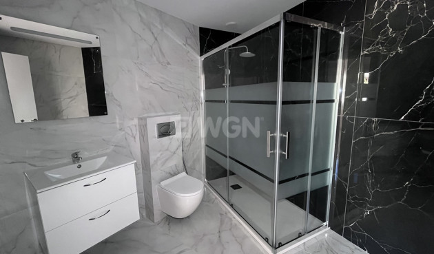 Odsprzedaż - Bungalow - Torrevieja