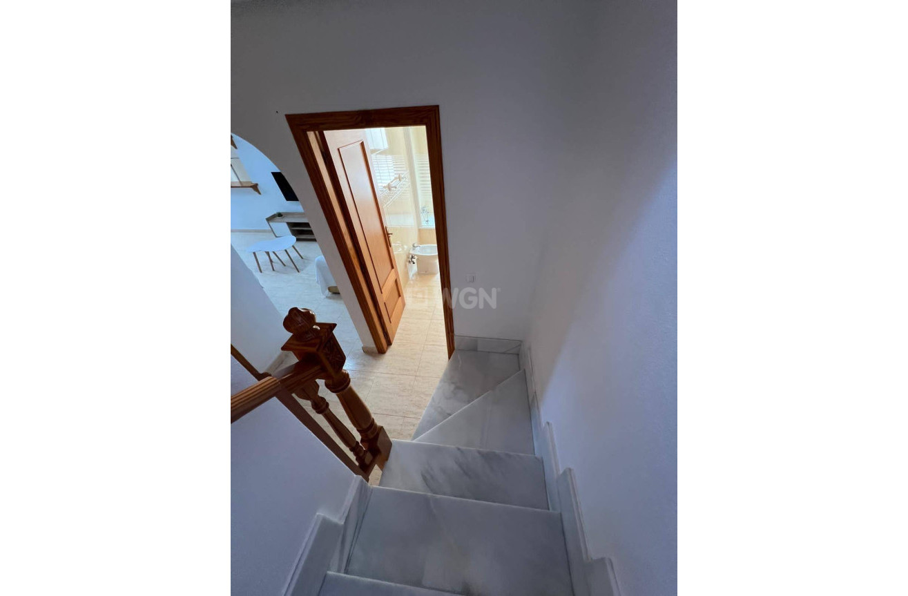 Odsprzedaż - Mieszkanie w bloku - Pilar de la Horadada - Riomar