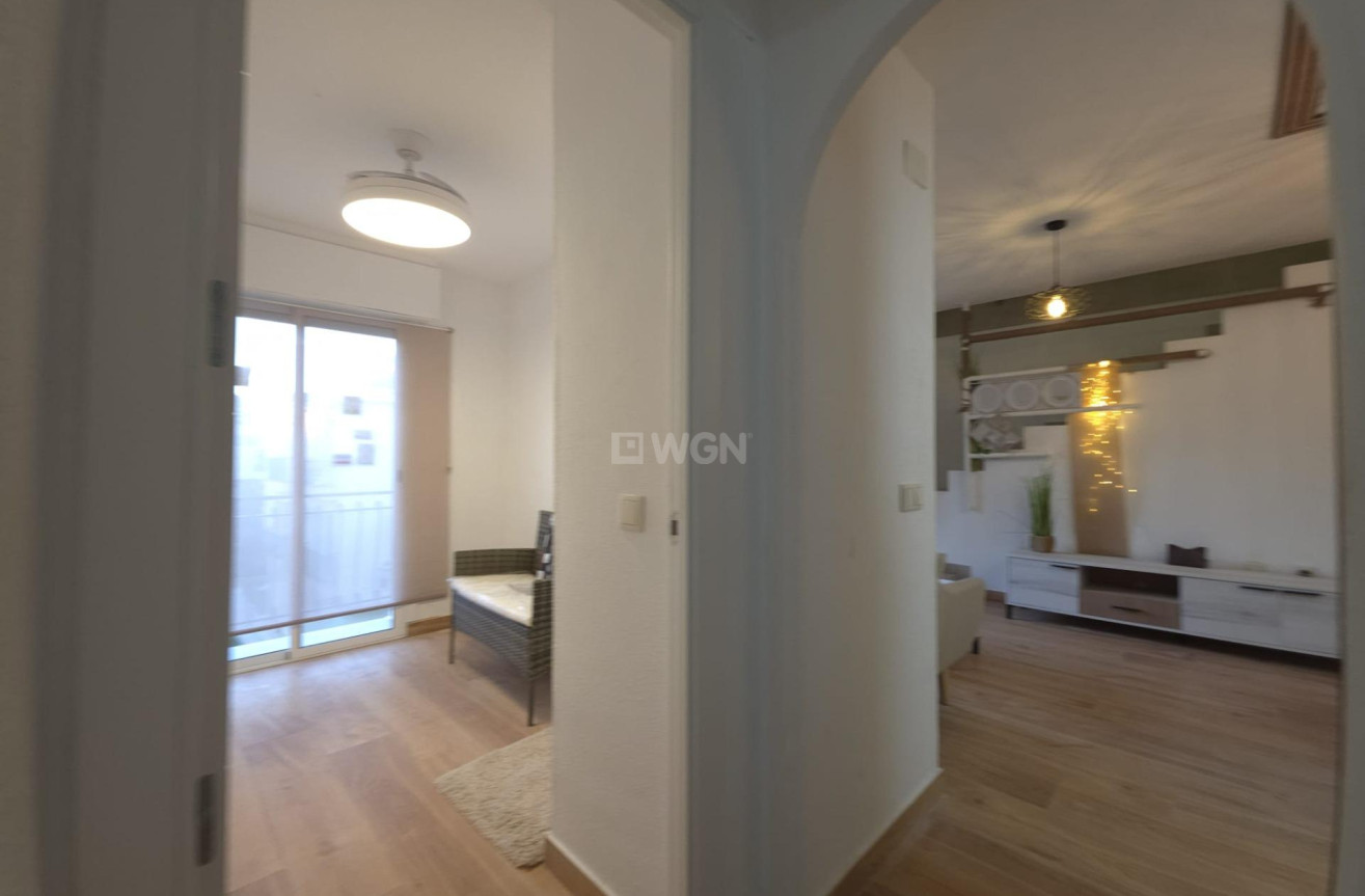 Odsprzedaż - Daszek - Torrevieja - Cala Ferris