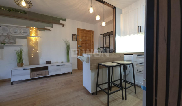 Odsprzedaż - Daszek - Torrevieja - Cala Ferris