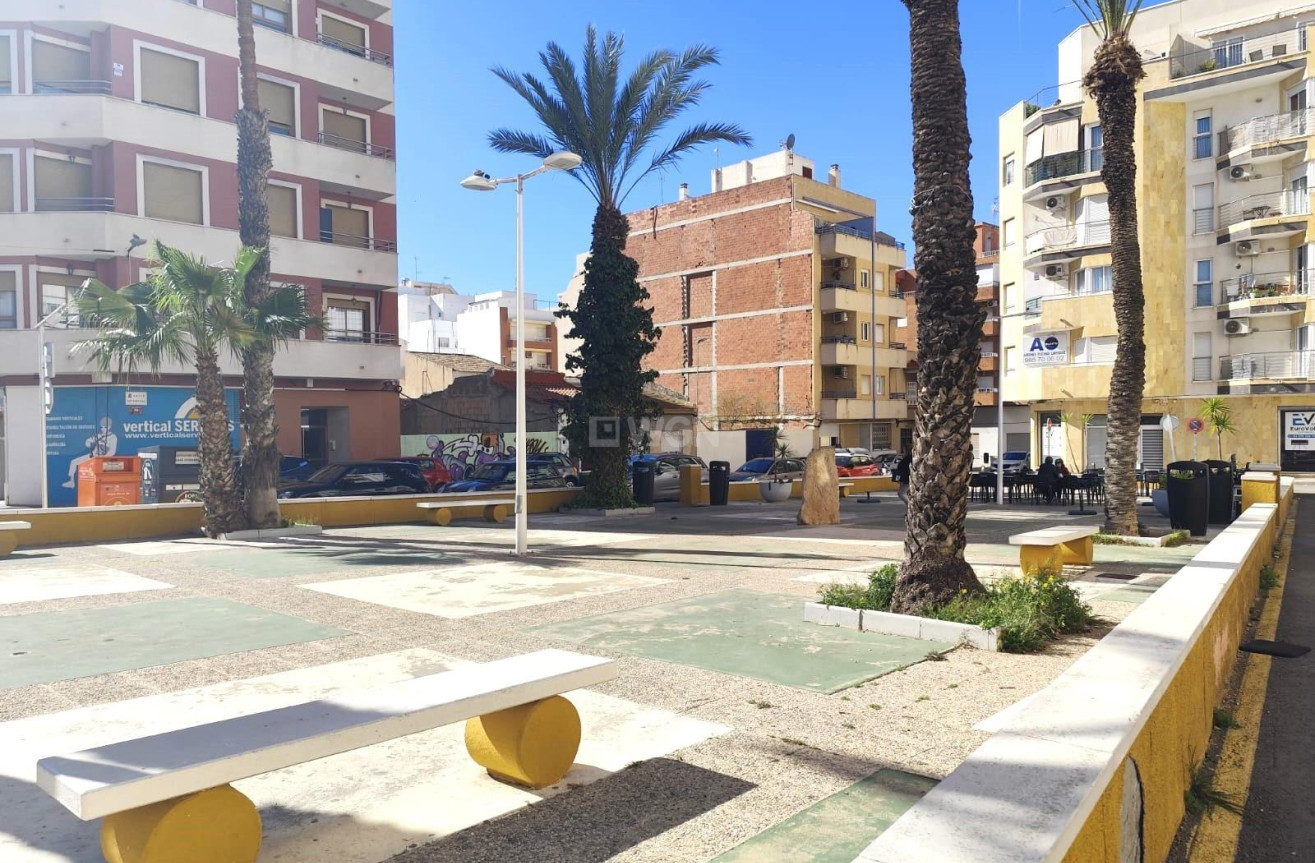 Odsprzedaż - Mieszkanie w bloku - Torrevieja - Centro