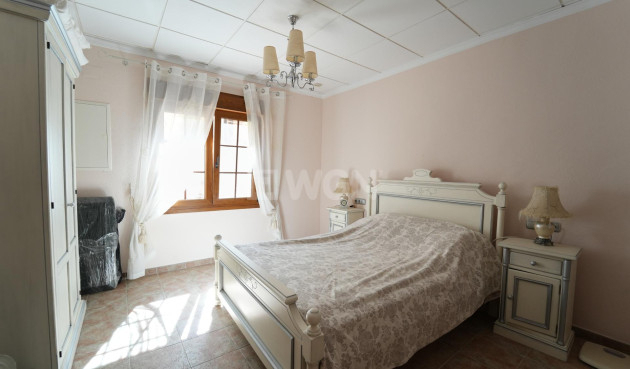 Odsprzedaż - Villa - Orihuela Costa - Campoamor