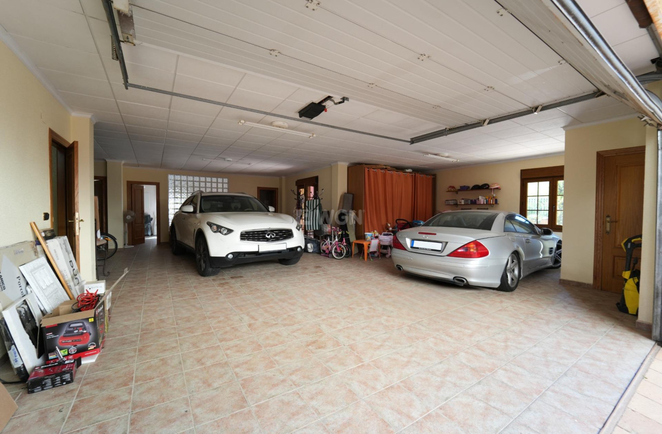 Odsprzedaż - Villa - Orihuela Costa - Campoamor