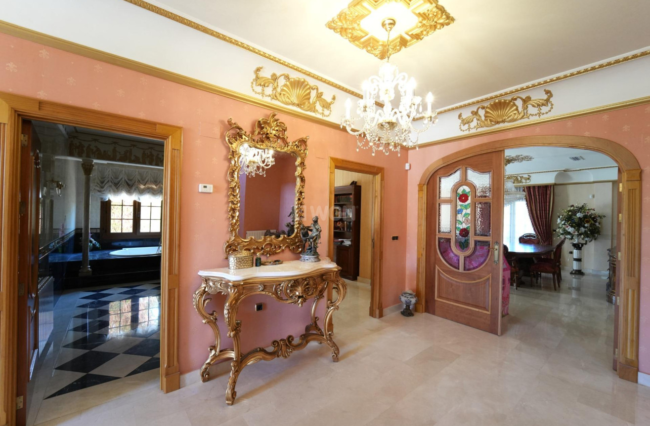 Odsprzedaż - Villa - Orihuela Costa - Campoamor