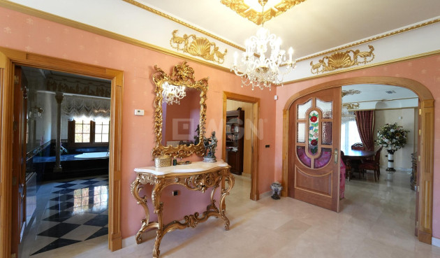 Odsprzedaż - Villa - Orihuela Costa - Campoamor