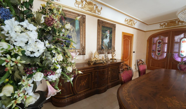 Odsprzedaż - Villa - Orihuela Costa - Campoamor