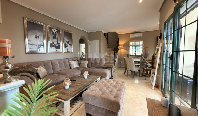 Wiederverkauf - Villa - Orihuela Costa - Los Doses