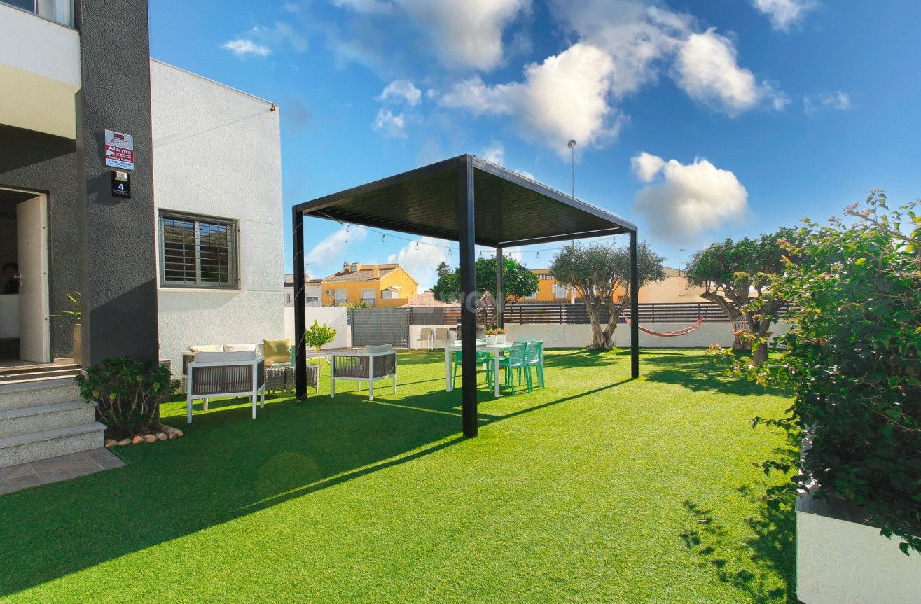 Odsprzedaż - Villa - Torrevieja - Costa Blanca