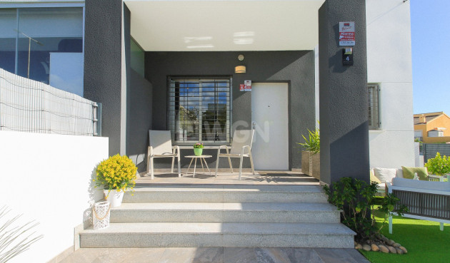 Odsprzedaż - Villa - Torrevieja - Costa Blanca