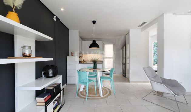 Odsprzedaż - Villa - Torrevieja - Costa Blanca