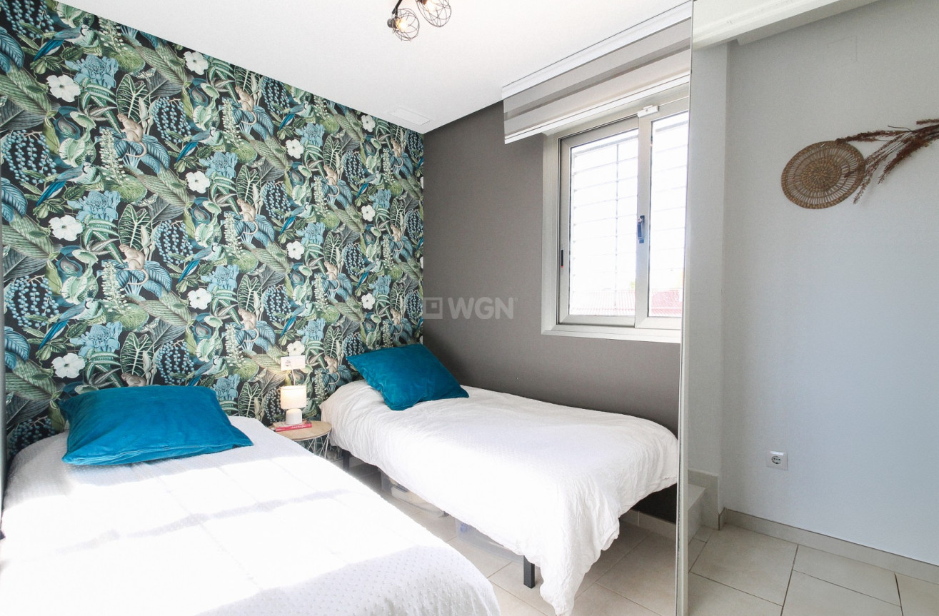 Odsprzedaż - Villa - Torrevieja - Costa Blanca