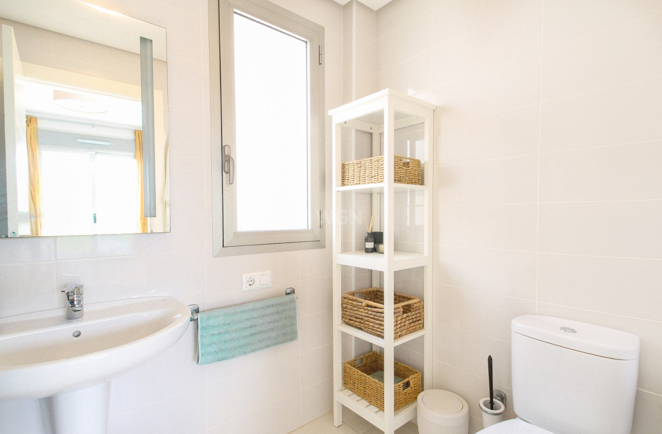 Odsprzedaż - Villa - Torrevieja - Costa Blanca