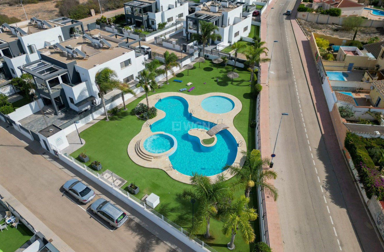 Odsprzedaż - Villa - Torrevieja - Costa Blanca