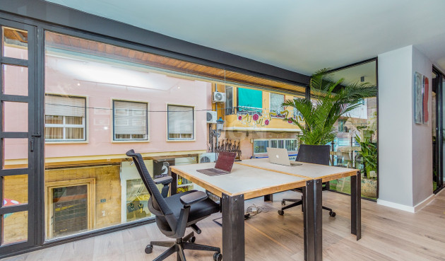 Odsprzedaż - Mieszkanie w bloku - Alicante - Costa Blanca