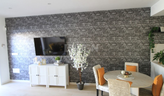 Odsprzedaż - Kamienica - Avileses - Costa Calida