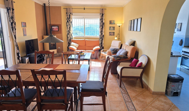 Resale - Villa - Benamargosa - Inland