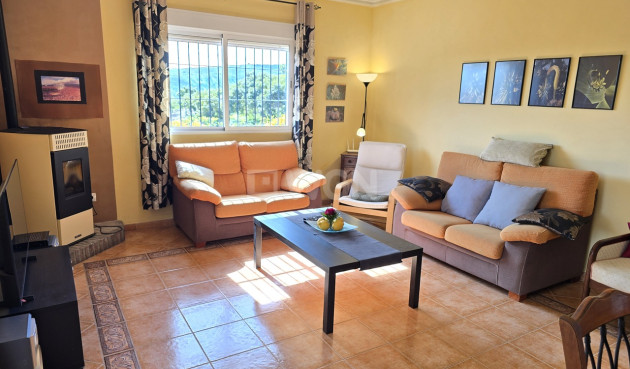 Resale - Villa - Benamargosa - Inland