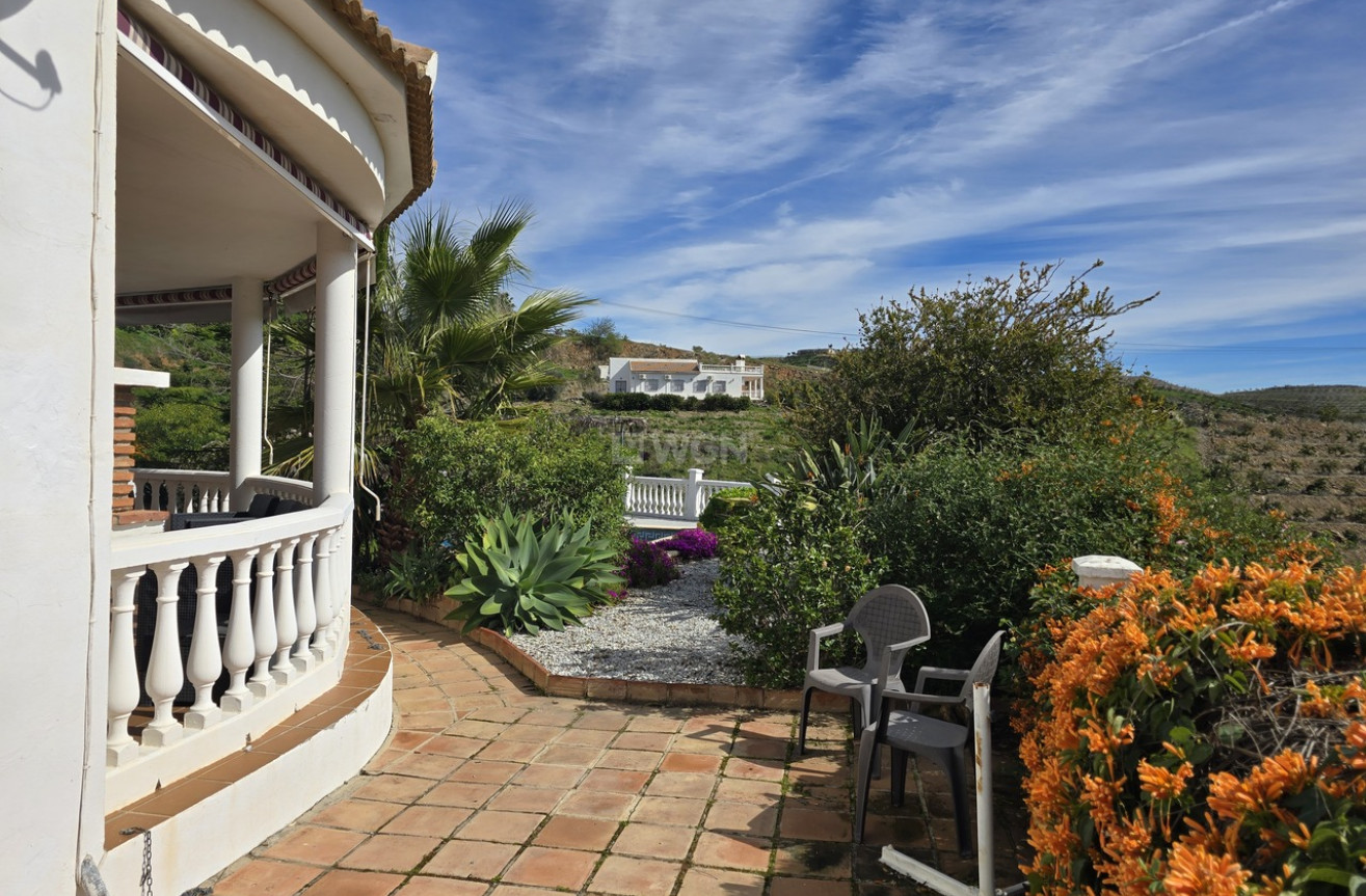 Resale - Villa - Benamargosa - Inland