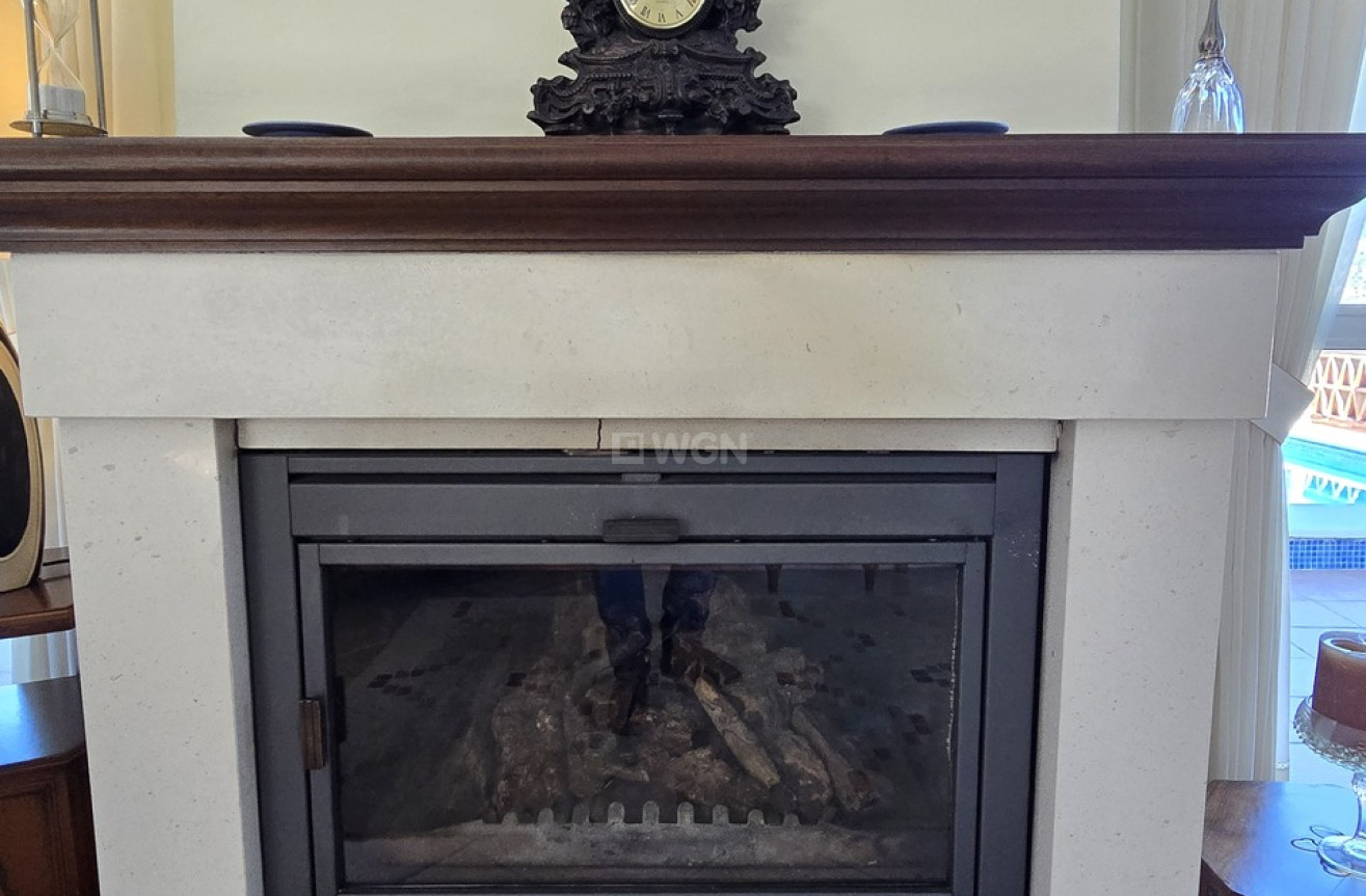 Odsprzedaż - Villa - Vinuela - Inland