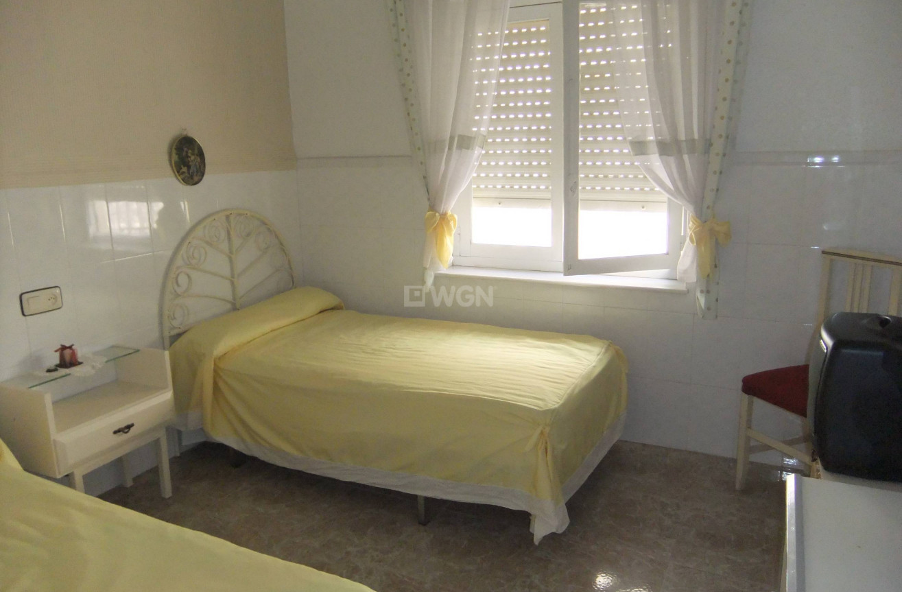 Odsprzedaż - Kamienica - Pilar de la Horadada - Torre De La Horadada