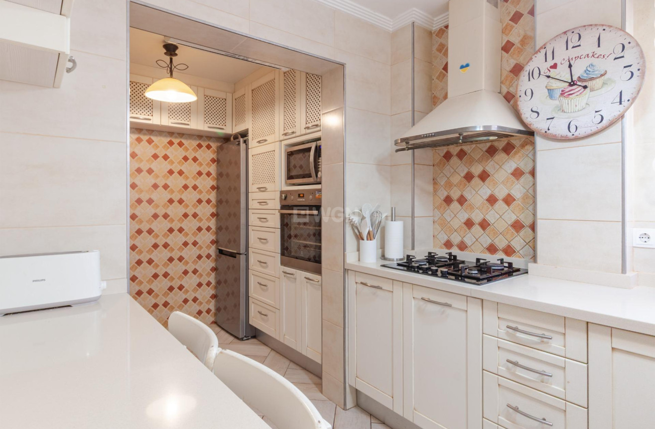 Odsprzedaż - Villa - Orihuela Costa - Los Almendros-la Florida