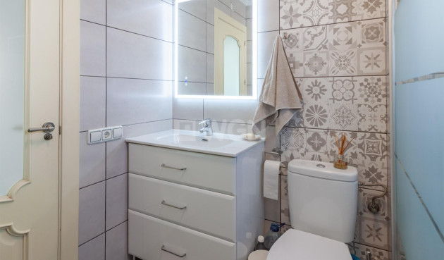 Odsprzedaż - Villa - Orihuela Costa - Los Almendros-la Florida